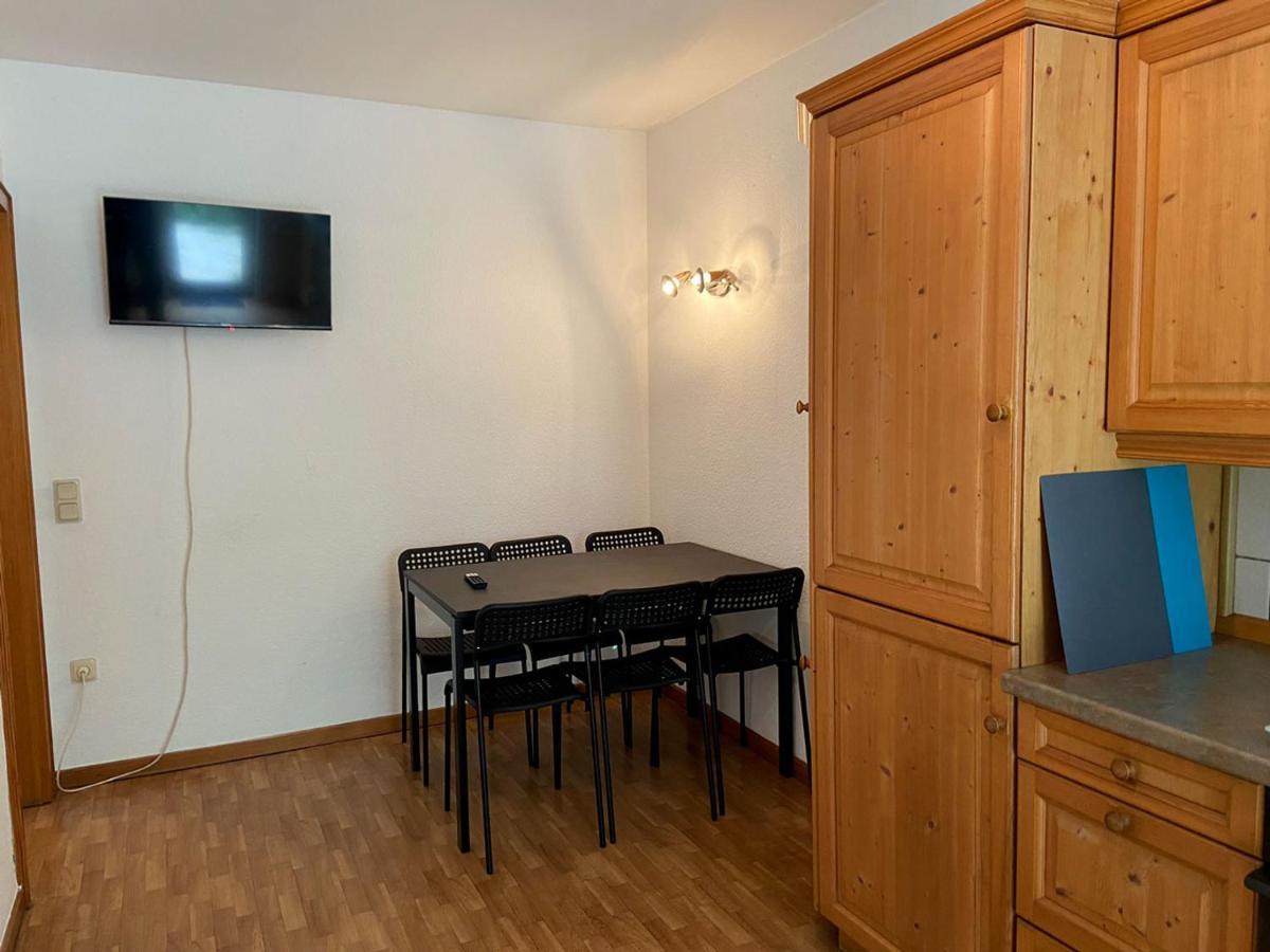 Cozy Apartment In Oberhausen Oberhausen  Exterior foto