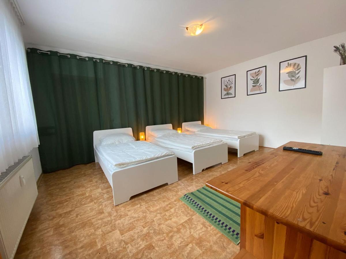 Cozy Apartment In Oberhausen Oberhausen  Exterior foto